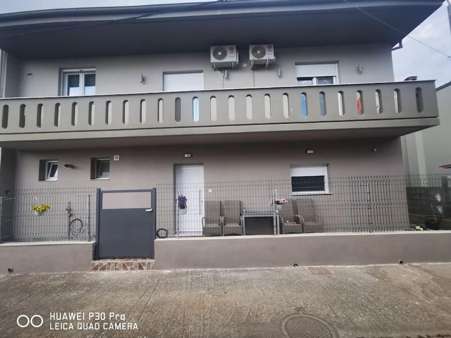 Θα Νιώθετε Σαν Στο Σπίτι Σας! Apartment Komotiní Luaran gambar